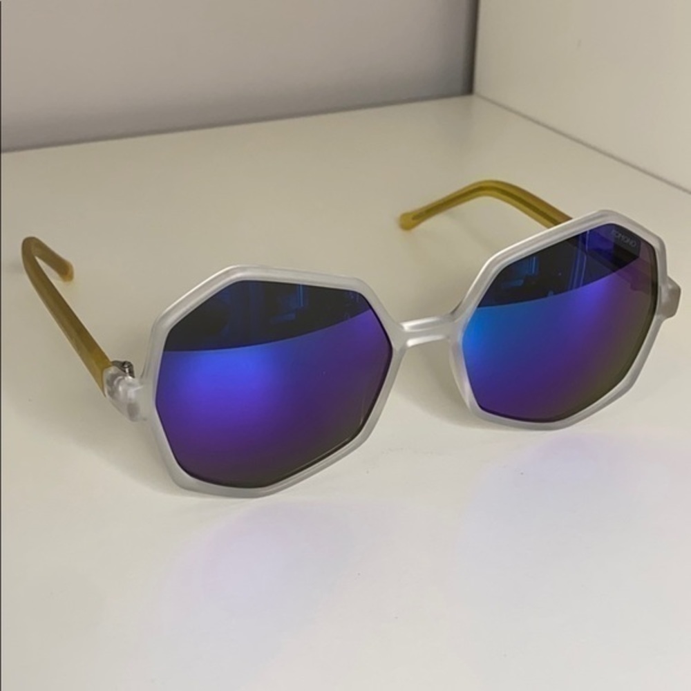 Komono Bonnie Ice Lemon Sunglasses NEW geometric neon - Picture 6 of 14